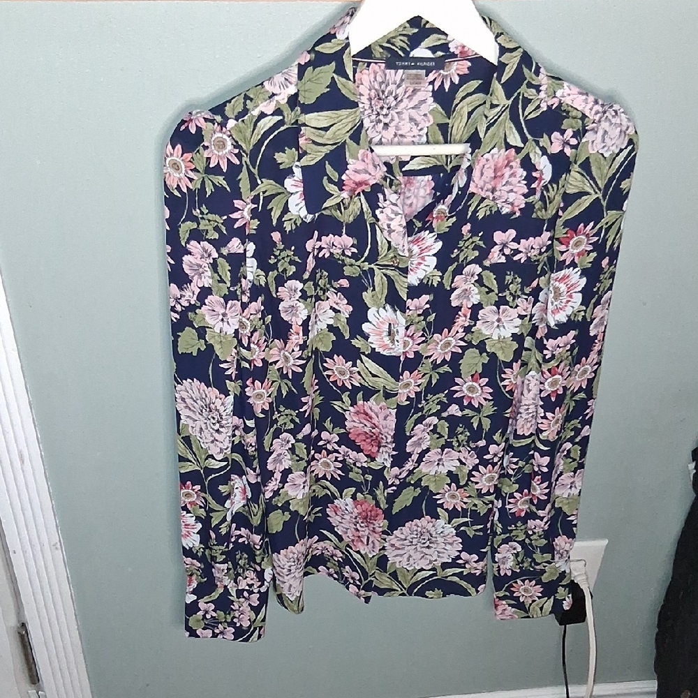 Tommy HILFIGER Floral Print Button-Up Blouse